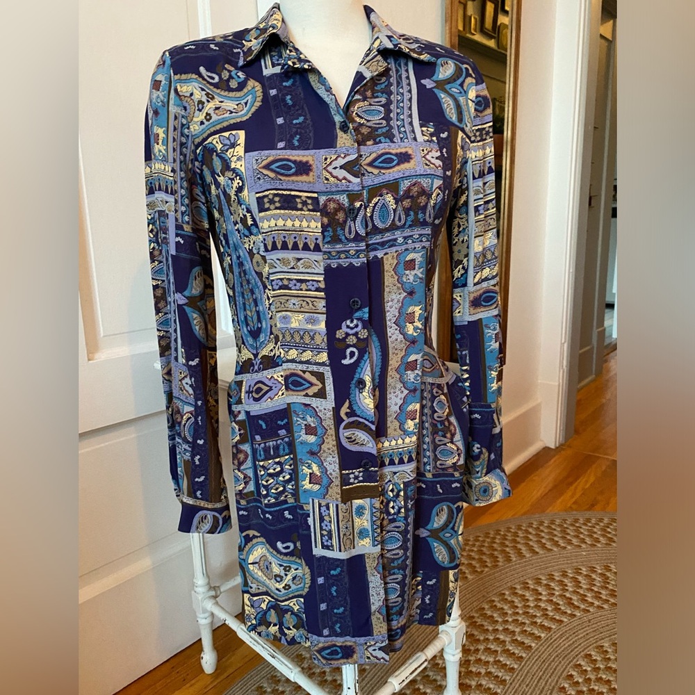 Vintage 90s Tunic length Louben Blouse. Size 6.